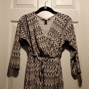 Motherhood Maternity Wrap Dress Black Grey Small